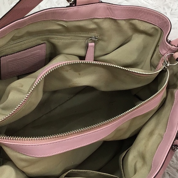 Coach Blush Pink Leather Soho pleated Shoulder Bag 13733 - Picture 15 of 15